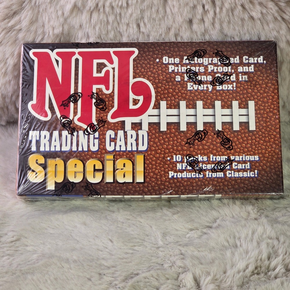 Classic NFL Trading Card Special Box 10 Packs Autograph Printers Proof 35269
